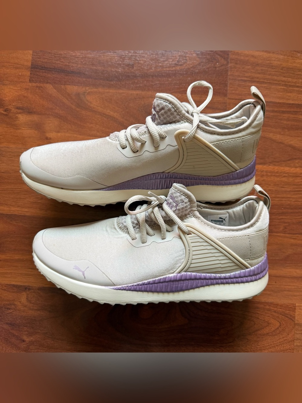 Puma Pacer Next Cage ST2 size 9.5 sneakers
silver gray lavender women's shoes